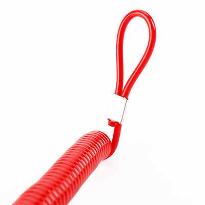 Kabel poliuretan yang bisa diperpanjang Fleksibel Coil Lanyard Red Stretched Kill Cord