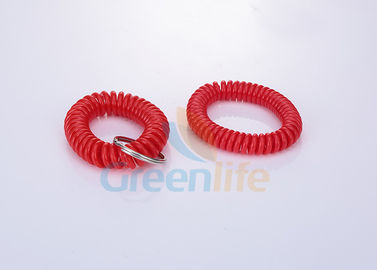 Lembut Bungee Plastik Merah Coil Spring Keychain TPU Tubing Dengan Split Ring
